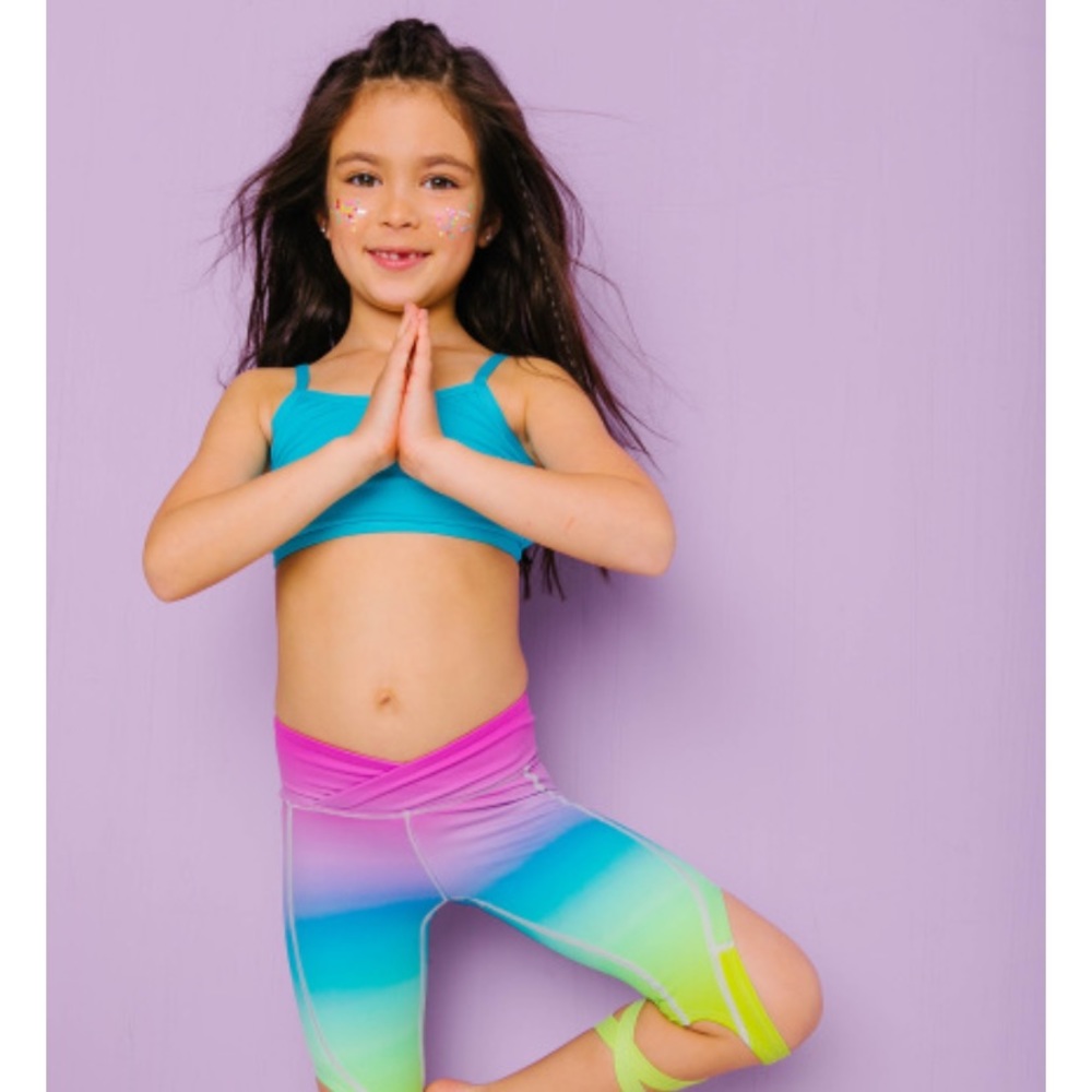Matching medium and girl’s 6-10 Flexi Lexi set